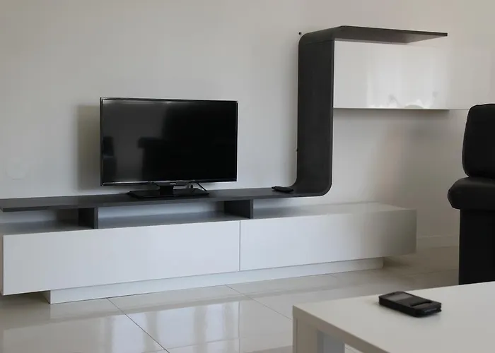 Mikulandra Apartment